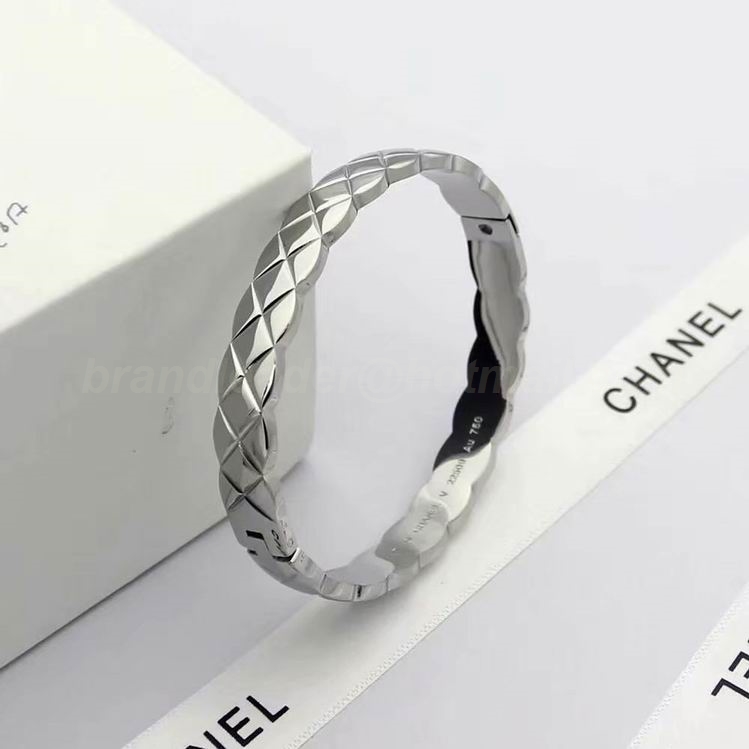 Chanel Bangles 160